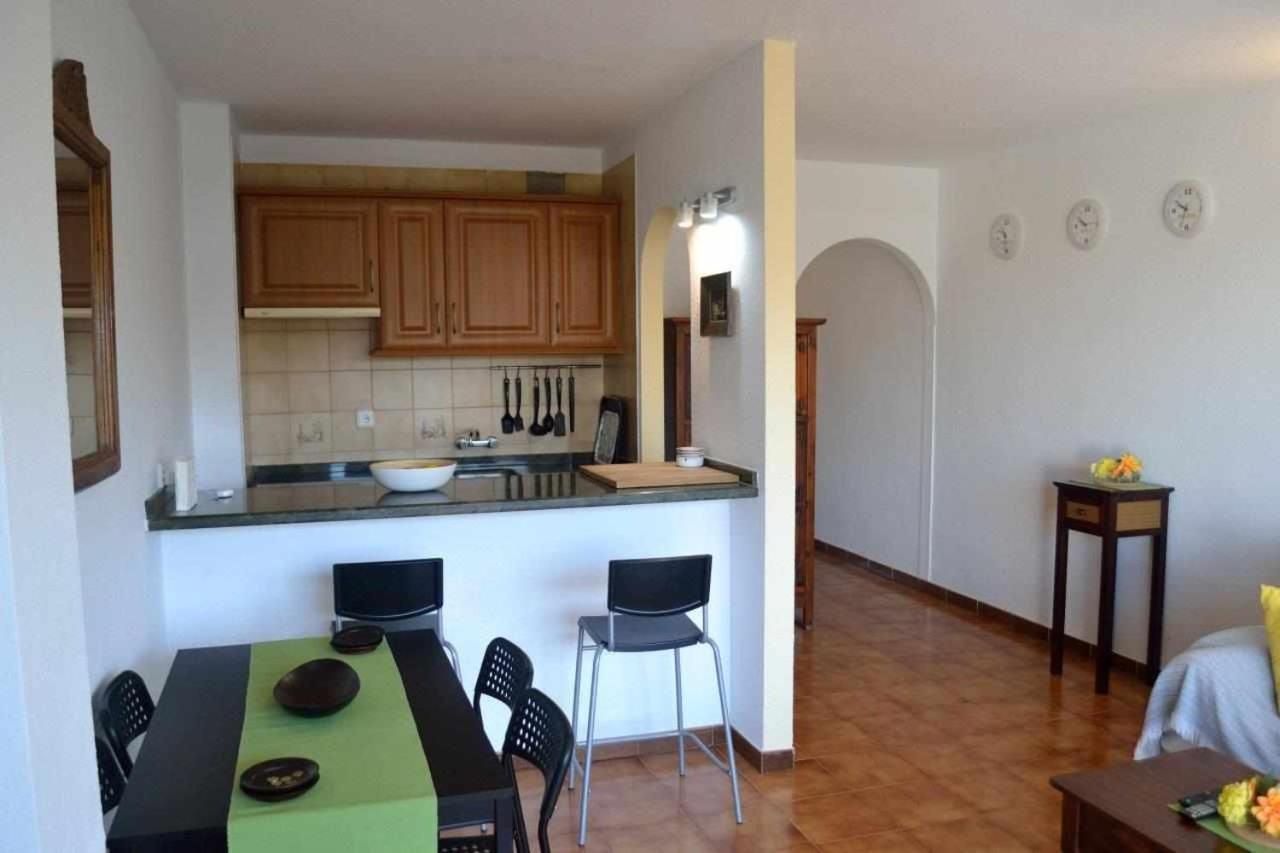 Apartamento 251 Con Vistas Al Mar Y A La Piscina San Miguel de Abona Kültér fotó